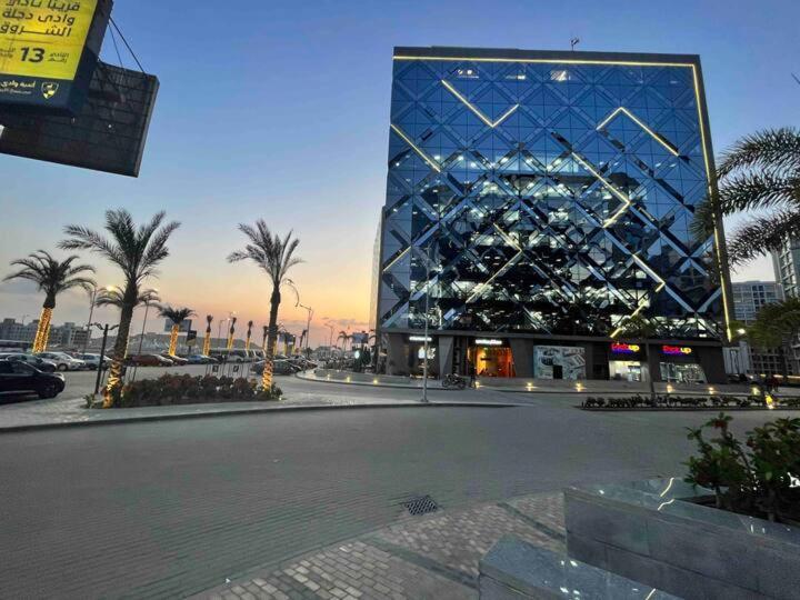 דירה H Flat With Roof- One Kattamya *